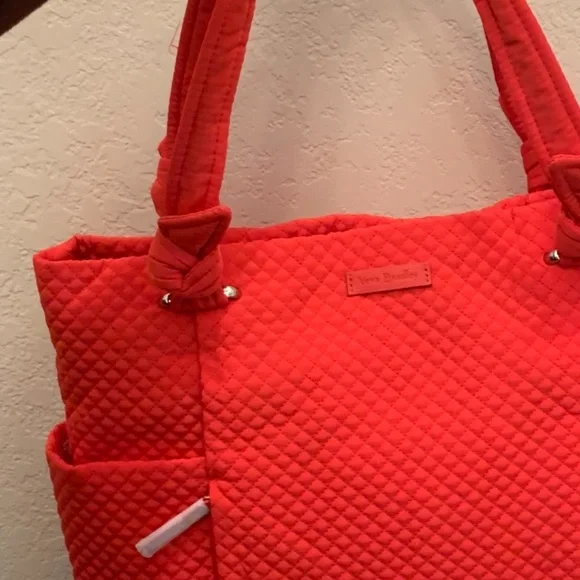 VERA BRADLEY Hadley Tote in Canyon Sunset NWT Microfiber - Picture 6 of 12